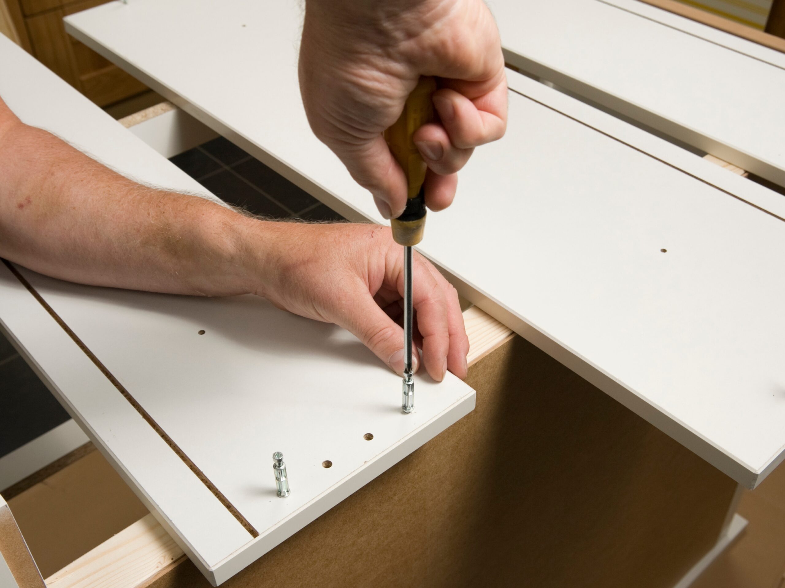 Möbelaufbau & Montage – schnell, sicher, passgenau