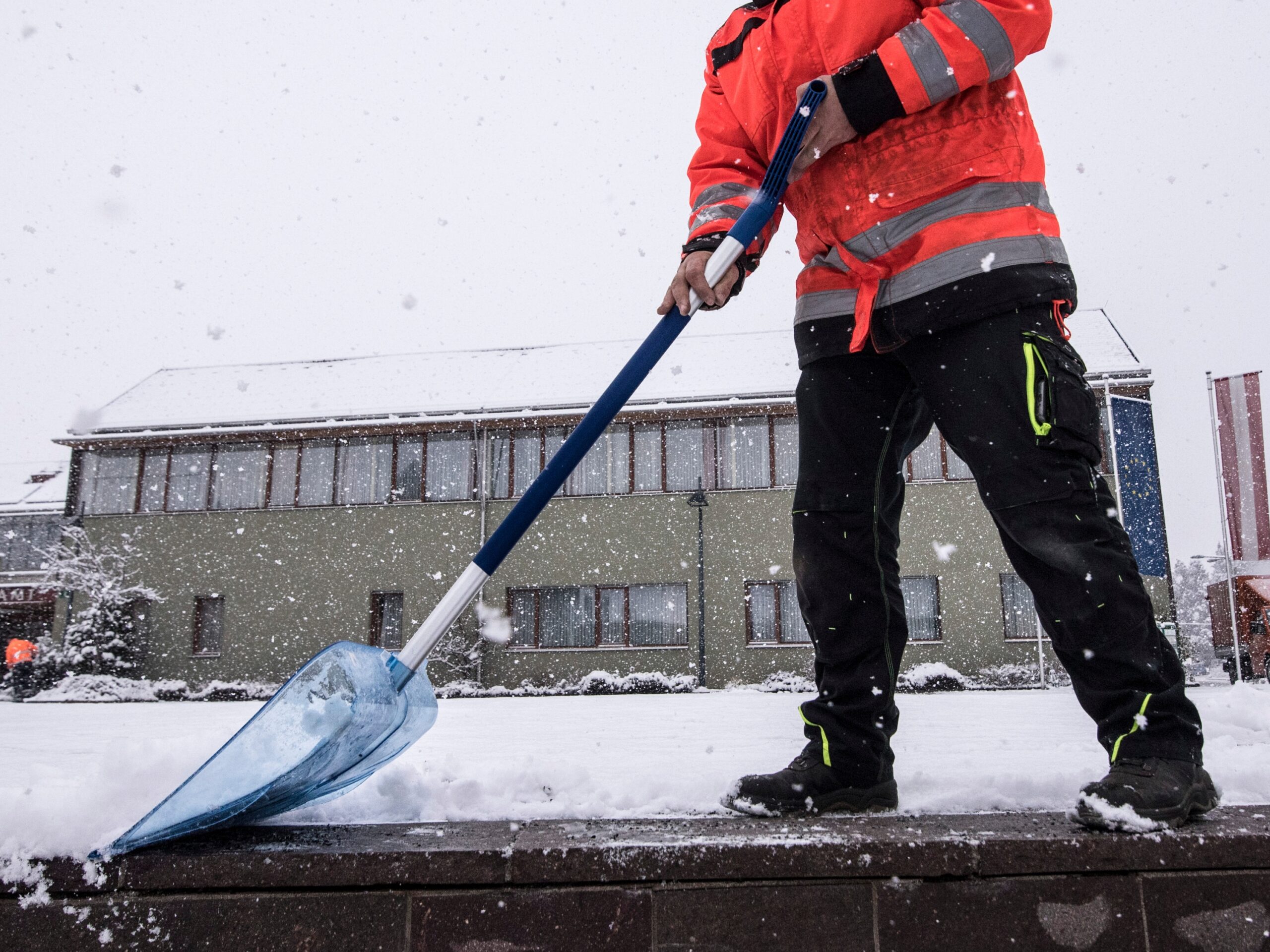 Winterdienst – sicher und zuverlässig bei Eis & Schnee